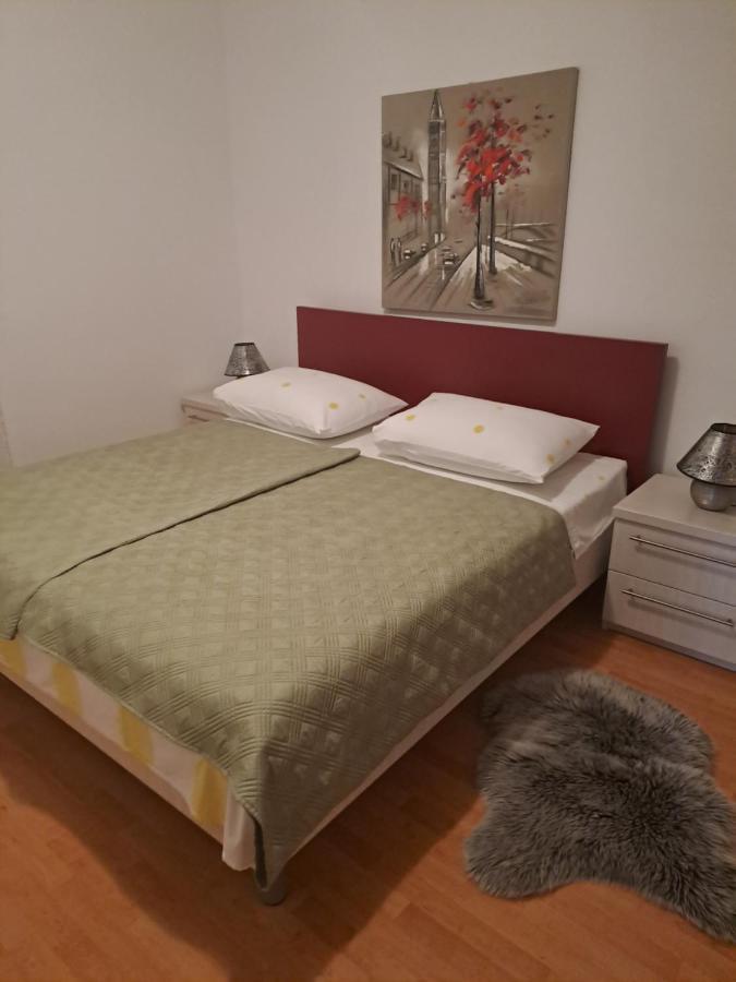 Apartment Mira Шибеник Экстерьер фото