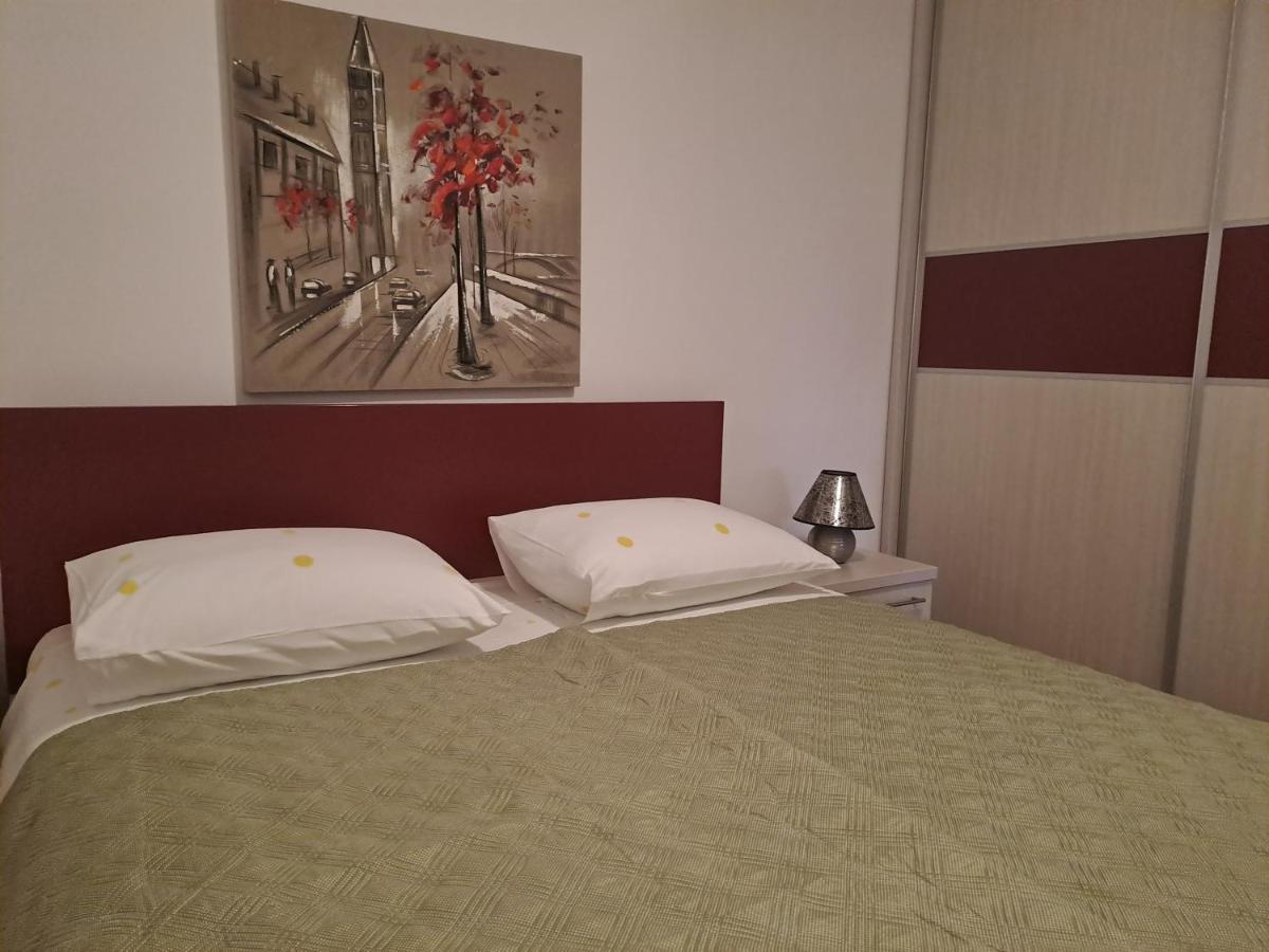 Apartment Mira Шибеник Экстерьер фото